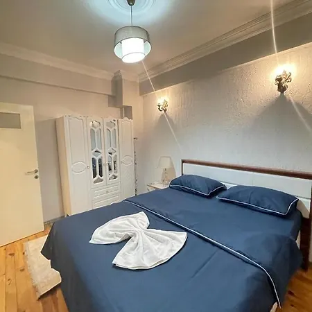 Smf Suites 2+1 Flat *